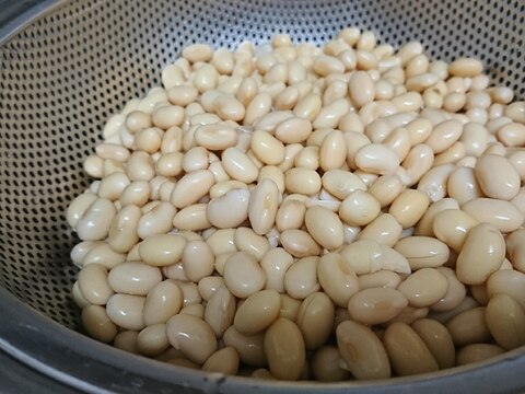 圧力鍋で簡単！大豆の水煮